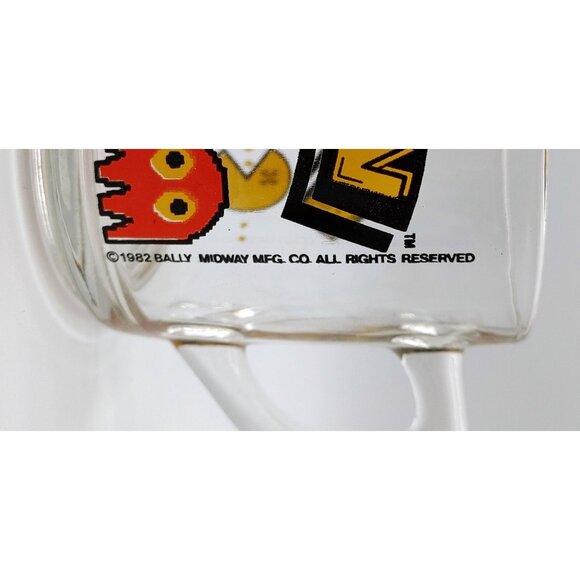 Vintage 1982 Glass Coffee Mug Pac Man Libbey Bally Midway Mfg. Co. - Picture 3 of 5